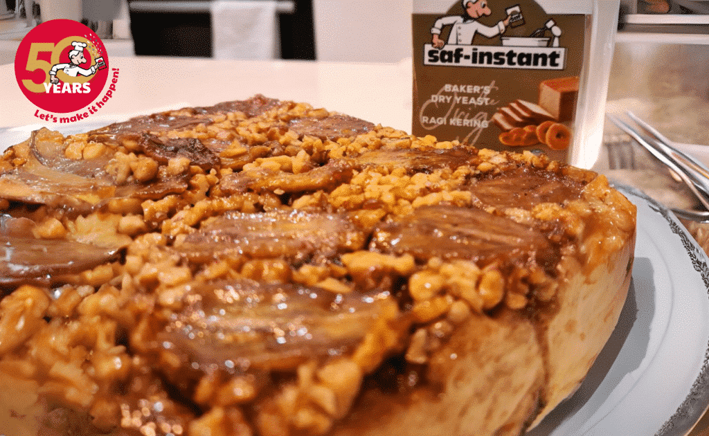 Walnuts and Banana Bread • Saf-instant®